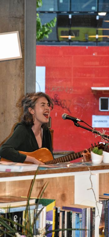 Máire Carr
