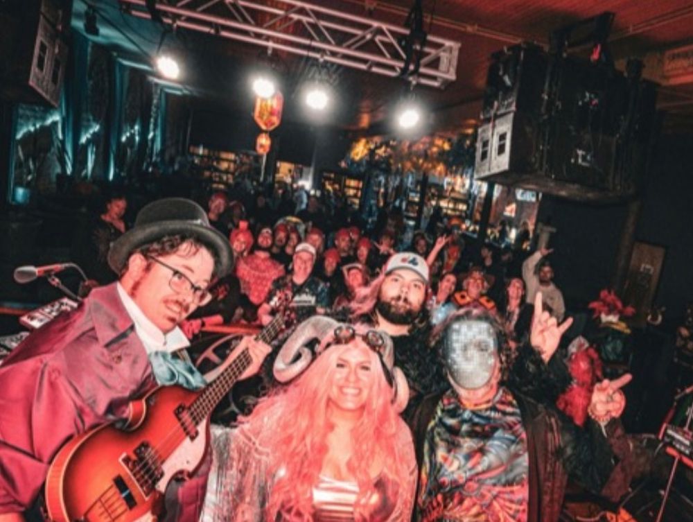 Lucid Evolution delivers a cosmic blend of psychedelic rock, dreamy vocals, hypnotic synths, and high-energy jams—creating immersive, visionary live shows perfect for festival audiences. 
