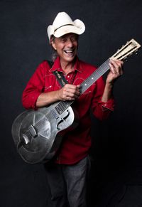 Johnny Nicholas