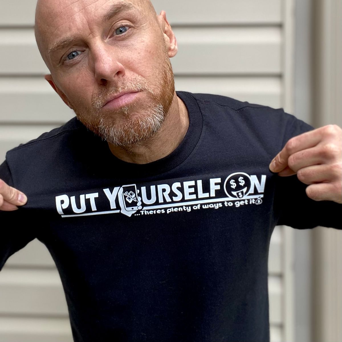 PUT YOURSELF ON - tee