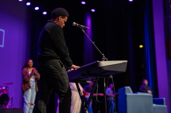 Leading worship at Charleston Southern University for the student body with The 333 Collective.
