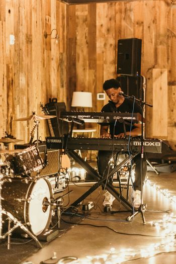 Live intimate performance of original song "Wish" at secret Charleston location for the renewed "SOFAR SOUNDS" concert series.
