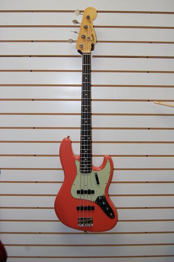 NJ Guitar and Bass Center - 4 String Basses