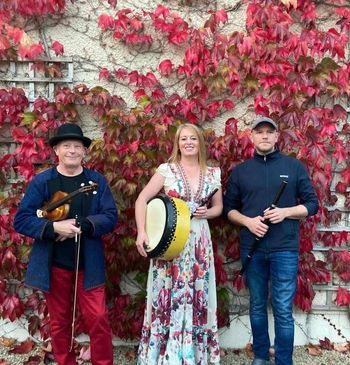 The Moytura Trio.
Available for gigs, corporate, weddings, events & festivals
