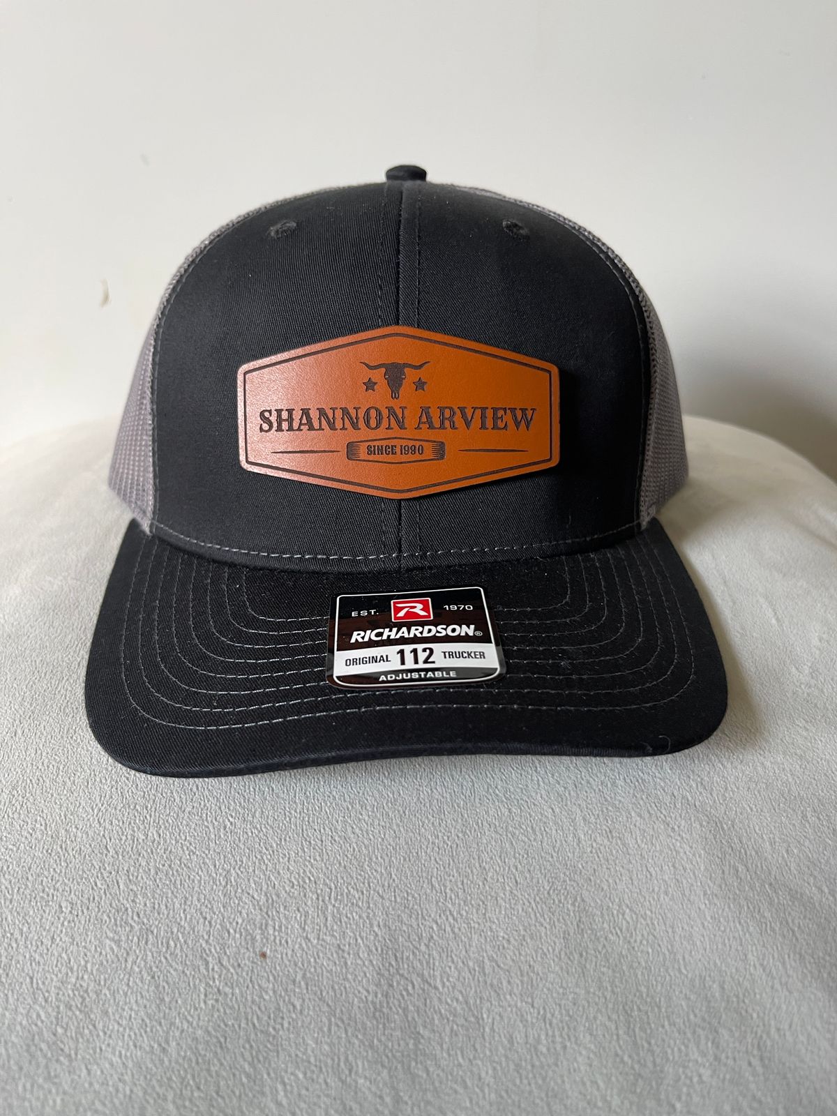 Small Bull Hat - Black/Grey