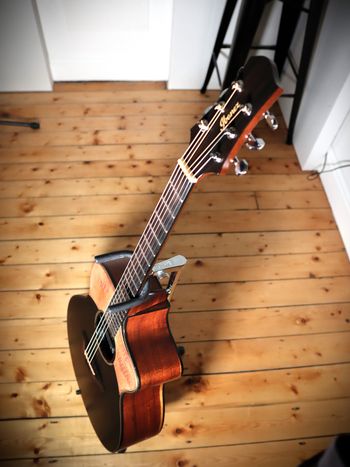 Ibanez JGM10 guitar Jon Gomm raffle prize
