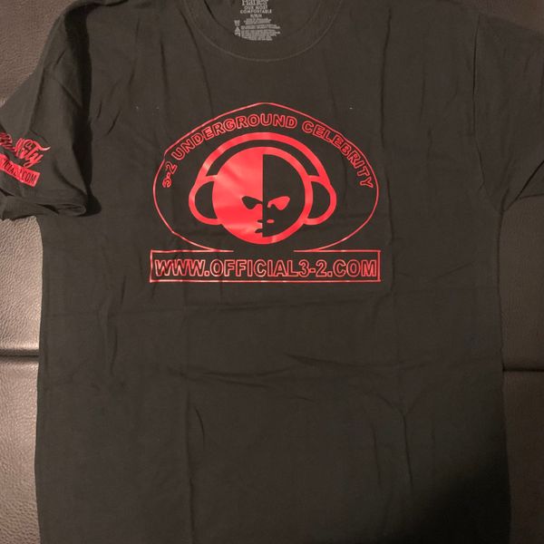 Men's Underground Celebrity Black T-Shirt/Red Letters
