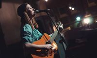 Folk Modern