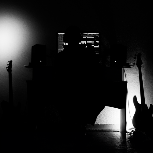 MENSCHENWAHN — Industrial Metal Soloprojekt — Studioarbeit an Nach uns Stille.