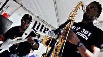 AREA 301 Band

