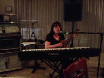 Enzos Open Mic
