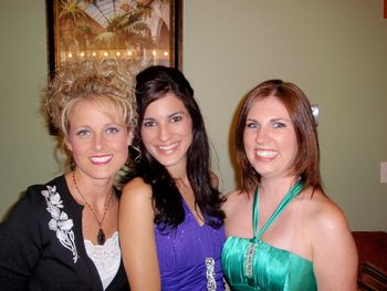 Naples Opera Society performers Ana & Carolyn
