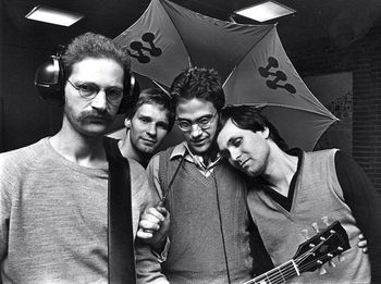 Inspelningen av "Moderata brudar": Harry Schiffmann, Ulf Karlberg, Mats Zetterberg, Peter Kempinsky.
