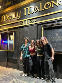 MOLLY MALONES L.A.