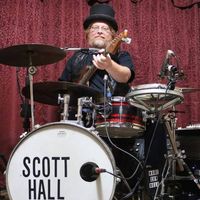 Scott Hall at the one man jam fest!