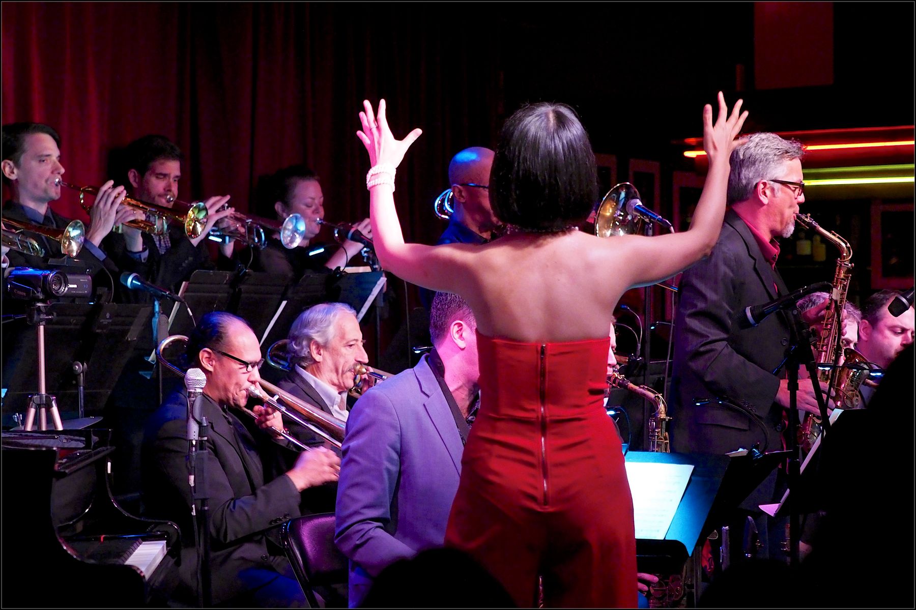 Migiwa Miyajima - Migiwa Miyajia - long bio