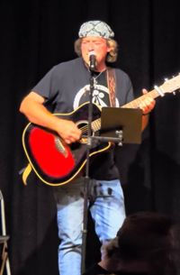 Billy Spanton hosting open mic