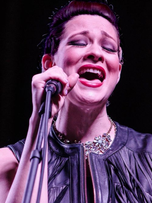 Gabriella Martinez - Selena Tribute Band