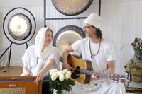 Gi deg selv en førjulsgave med spa, yoga og levende musikk