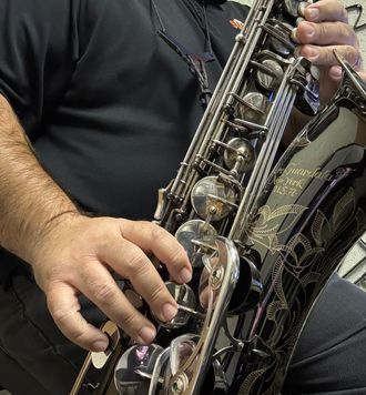 Sax Lessons: How to Hold the Saxophone