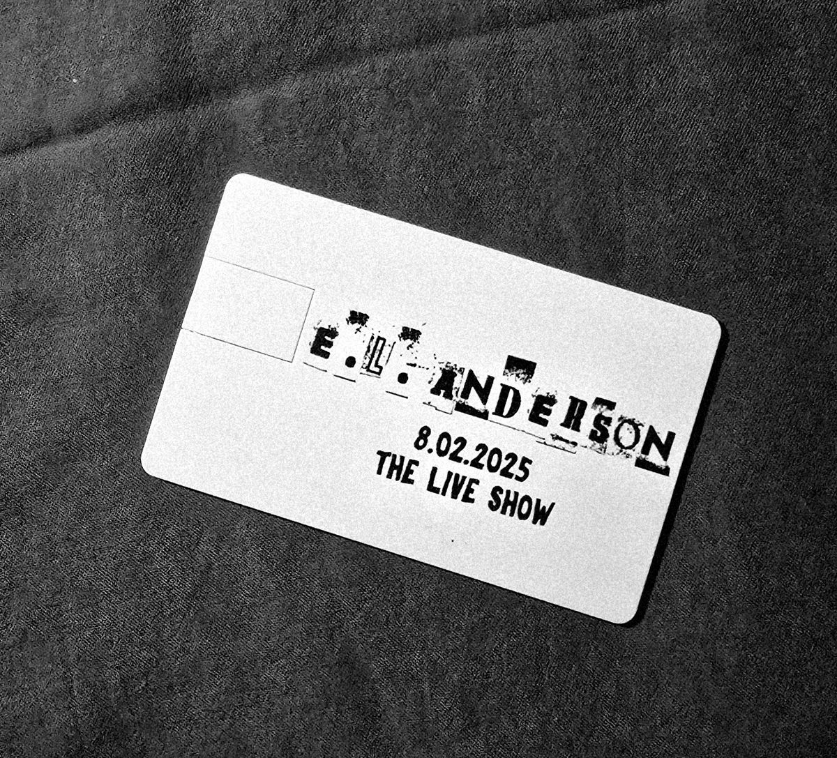 E.L. Anderson: The Live Show - USB Card