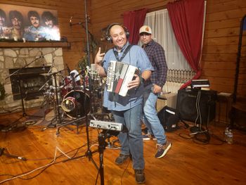 Bobby Pulido photo bombing on Latin Grammy Award winning studio track “Para Que Baile”
