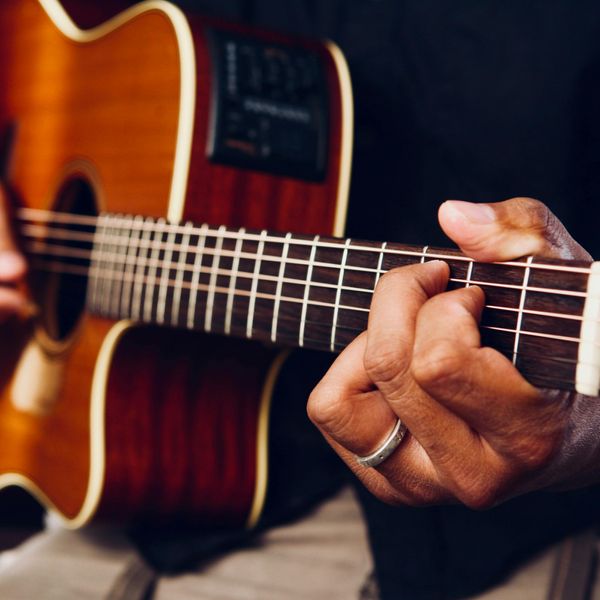 60 Minute Lesson - Guitar, Bass or Ukulele