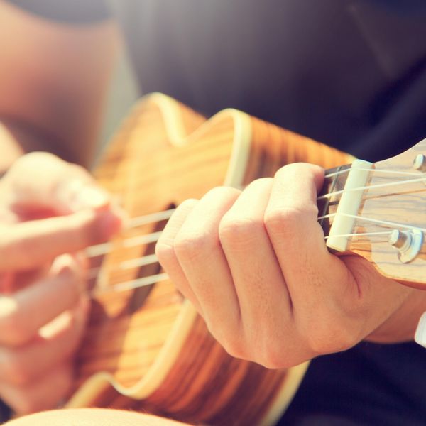 30 Minute Lesson - Guitar, Bass or Ukulele