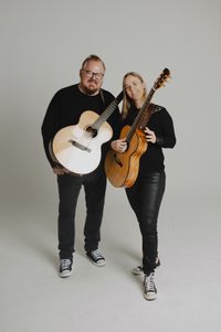 Don Ross and Julie Malía