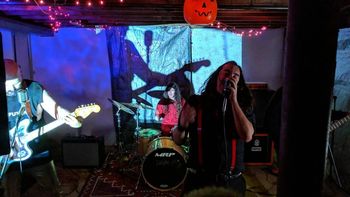 Pic by Jay Hernandez
