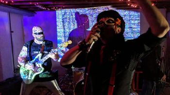 Pic by Jay Hernandez
