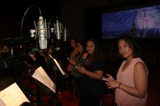 Sulata, Vai, Melodee and Olivia at Warner Bros