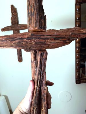 Bensel Cross made from driftwood 2022