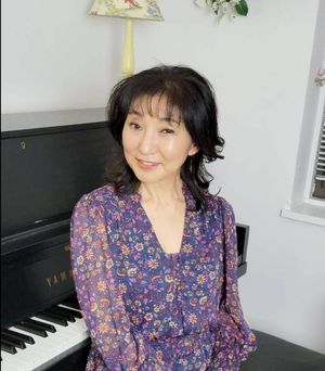 Akiko Aoki - Lesson